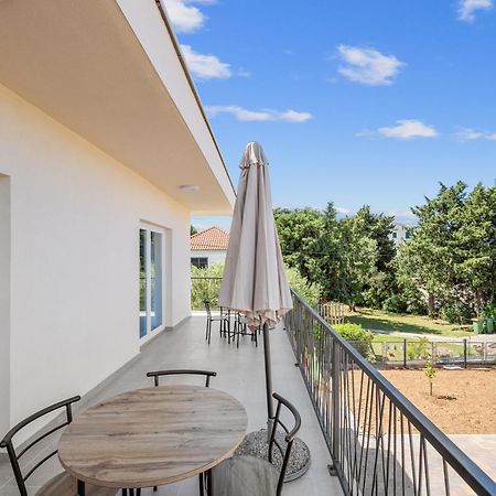 Villa Magnolia Пировац Экстерьер фото